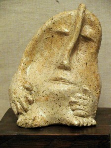 Tamar Eytan - a figure, ceramic, 21X16X9 cm, 1100€